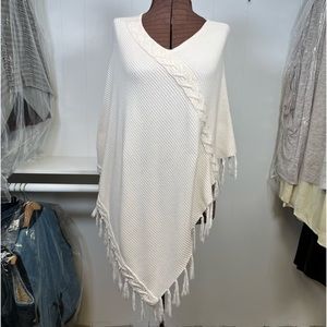 Pierre Cardin Cream Cotton Blend Knit Fringe Sweater Poncho Size XL